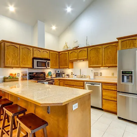Modern Coeur Dalene Getaway Condo Walk Downtown! Coeur d'Alene Exterior photo